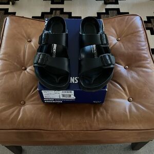 Birkenstock Arizona BS Black in size 44 or US Men’s 11